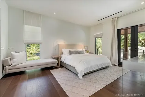 8950 Arvida Drive Coral Gables FL 33156