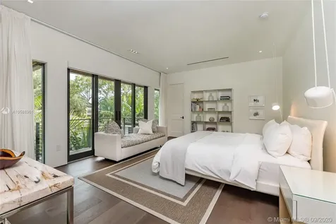 8950 Arvida Drive Coral Gables FL 33156