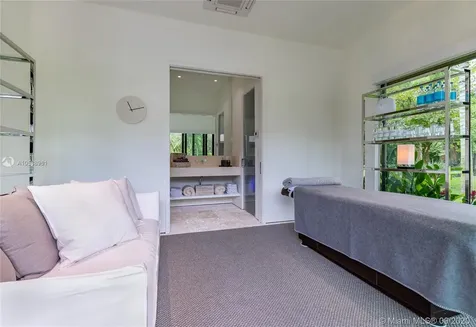 8950 Arvida Drive Coral Gables FL 33156