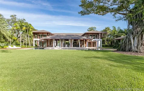 8950 Arvida Drive Coral Gables FL 33156