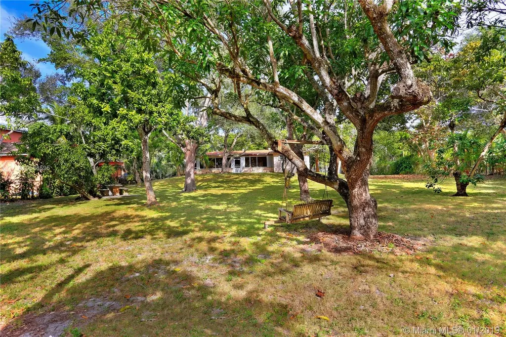 8400 SW 100th Street Miami FL 33156