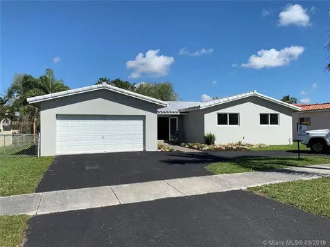 8425 SW 48th Street Miami FL 33155