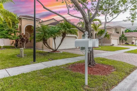 2203 Portofino Avenue Homestead FL 33033