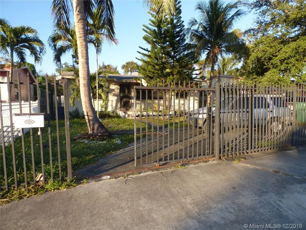 2605 NW 120th Street Miami FL 33167