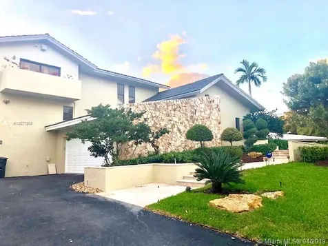 6828 Sunrise Terrace Coral Gables FL 33133