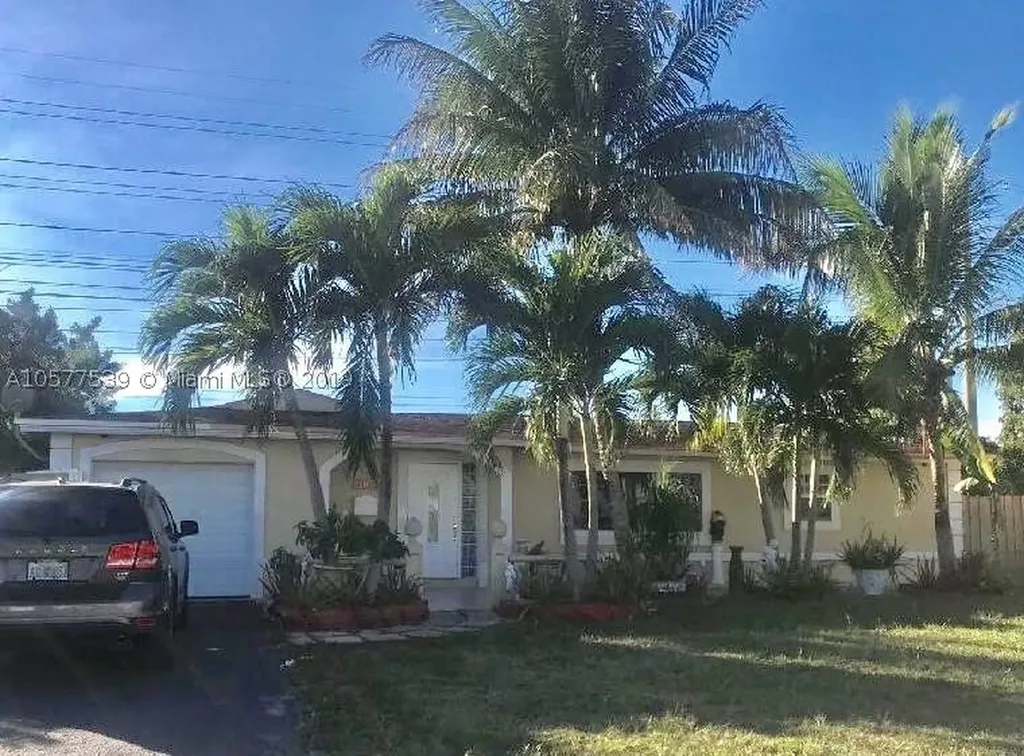 1403 Broadmoor North Lauderdale FL 33068