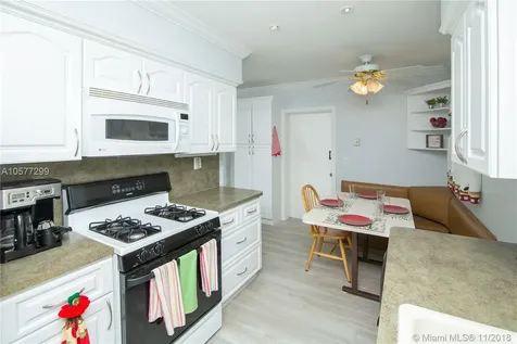 6600 SW 5th Street Pembroke Pines FL 33023