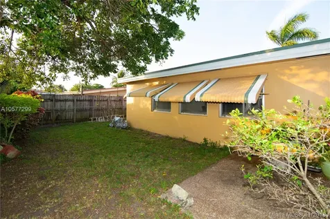 6600 SW 5th Street Pembroke Pines FL 33023
