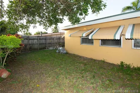 6600 SW 5th Street Pembroke Pines FL 33023