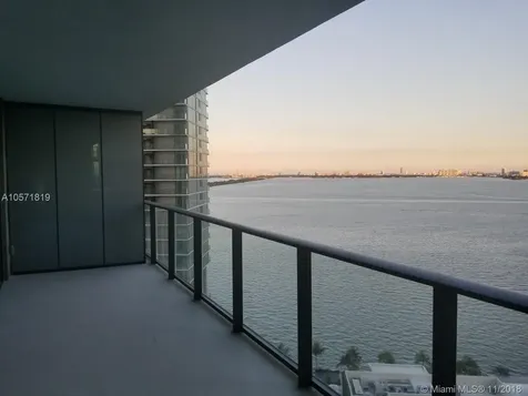 650 NE 32 Street Miami FL 33137