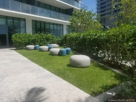650 NE 32 Street Miami FL 33137