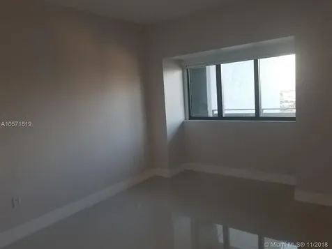 650 NE 32 Street Miami FL 33137