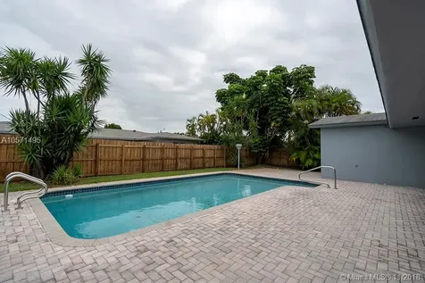 1881 NE 211th Street Miami FL 33179