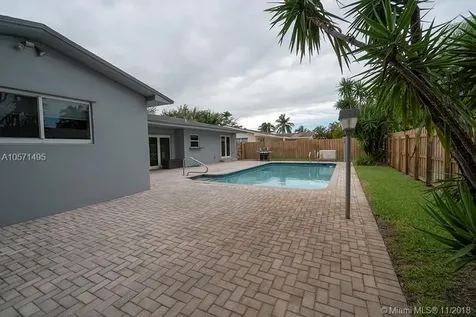 1881 NE 211th Street Miami FL 33179