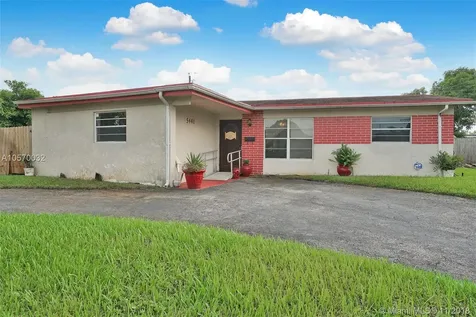 5440 NW 12th Court Lauderhill FL 33313