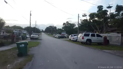 2727 NW 59th Street Miami FL 33142