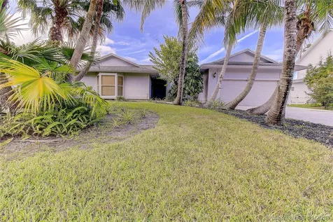 8737 SE Sharon Street Hobe Sound FL 33455