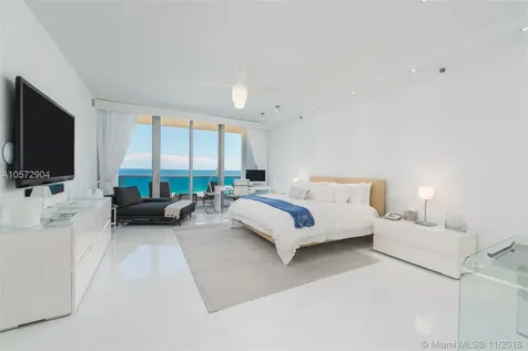 5959 Collins Avenue Miami Beach FL 33140