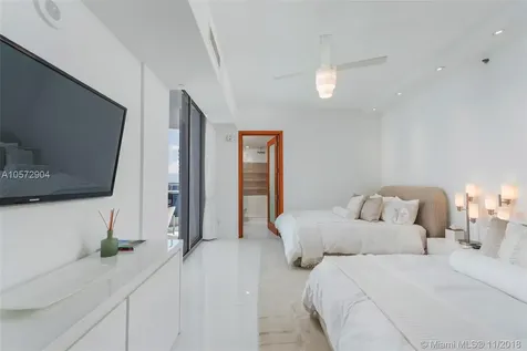 5959 Collins Avenue Miami Beach FL 33140