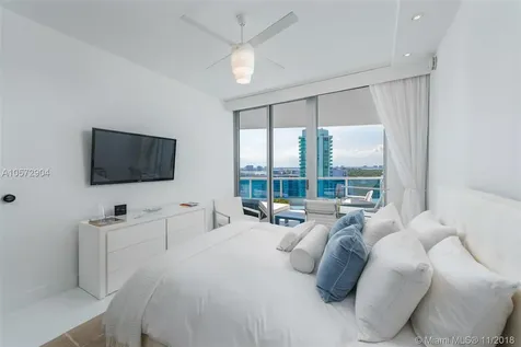 5959 Collins Avenue Miami Beach FL 33140