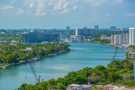 5959 Collins Avenue Miami Beach FL 33140