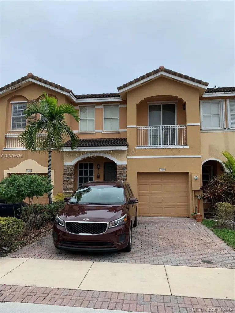 10213 NW 10th Street Miami FL 33172
