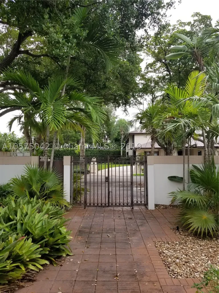 25 Samana Drive Miami FL 33133