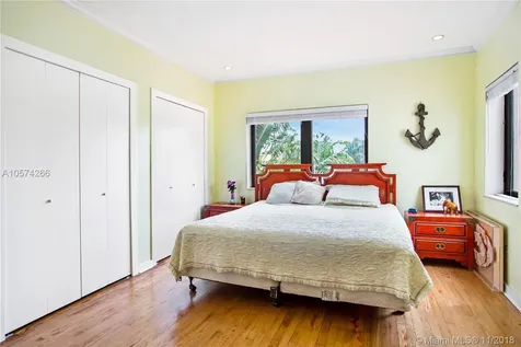 4505 N Meridian Avenue Miami Beach FL 33140