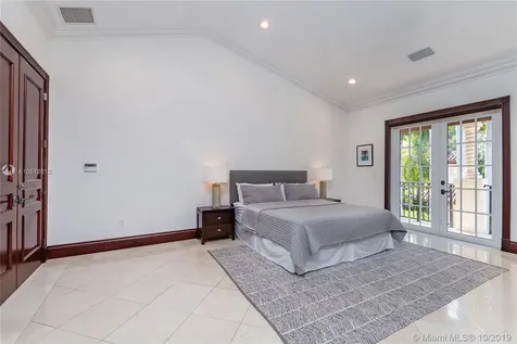 10550 Old Cutler Road Coral Gables FL 33156