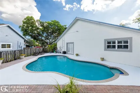 7321 NW 39th Street Coral Springs FL 33065