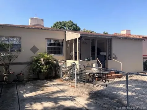 612 NW 23rd Court Miami FL 33125