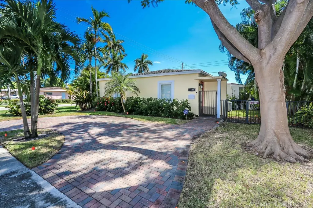 1400 Dewey Street Hollywood FL 33020