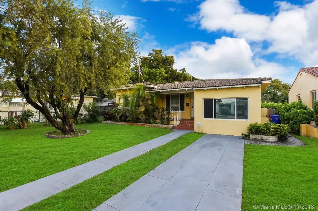 2524 SW 26th Street Miami FL 33133