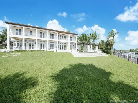 9385 Balada Street Coral Gables FL 33156