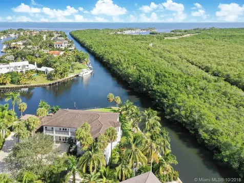 9385 Balada Street Coral Gables FL 33156