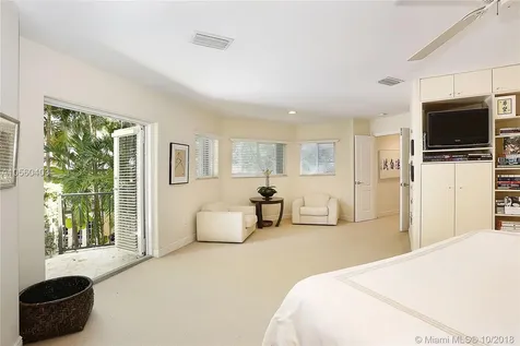 3589 Poinciana Avenue Miami FL 33133