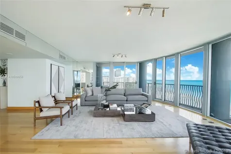 1500 Ocean Drive Miami Beach FL 33139
