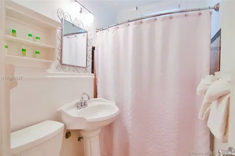 1415 Collins Avenue Miami Beach FL 33139