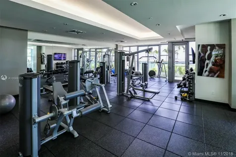 3301 NE 1 Avenue Miami FL 33137