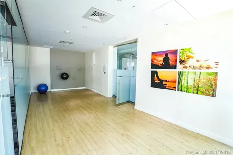 3301 NE 1 Avenue Miami FL 33137