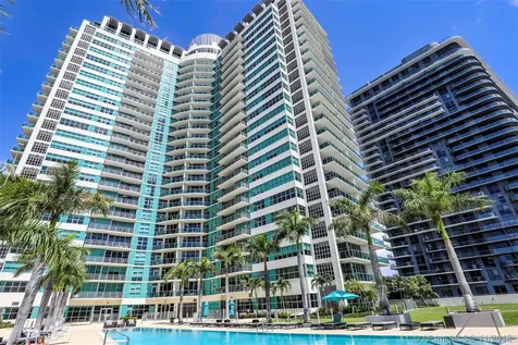 3301 NE 1 Avenue Miami FL 33137
