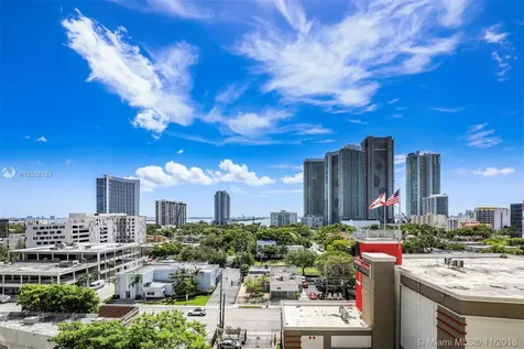 3301 NE 1 Avenue Miami FL 33137