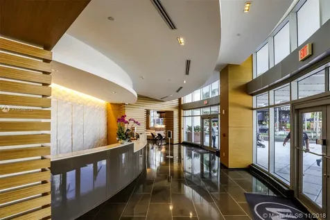 3301 NE 1 Avenue Miami FL 33137