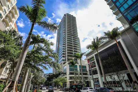 3301 NE 1 Avenue Miami FL 33137