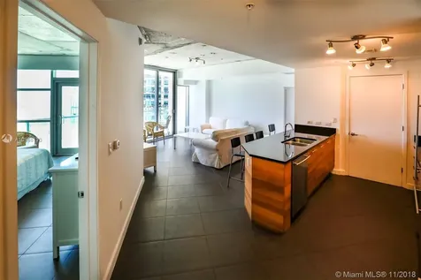 3301 NE 1 Avenue Miami FL 33137
