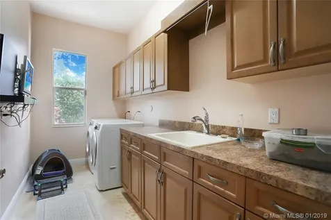 12992 Grand Oaks Drive Davie FL 33330