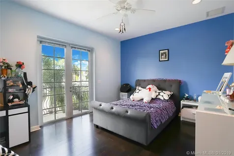 12992 Grand Oaks Drive Davie FL 33330