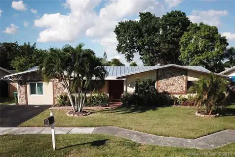 9321 SW 166th Street Palmetto Bay FL 33157