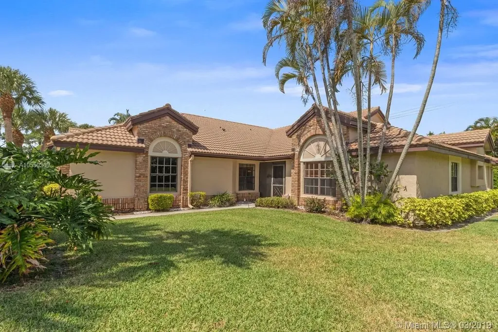8062 Cassia Drive Boynton Beach FL 33472