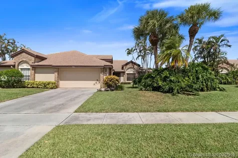 8062 Cassia Drive Boynton Beach FL 33472
